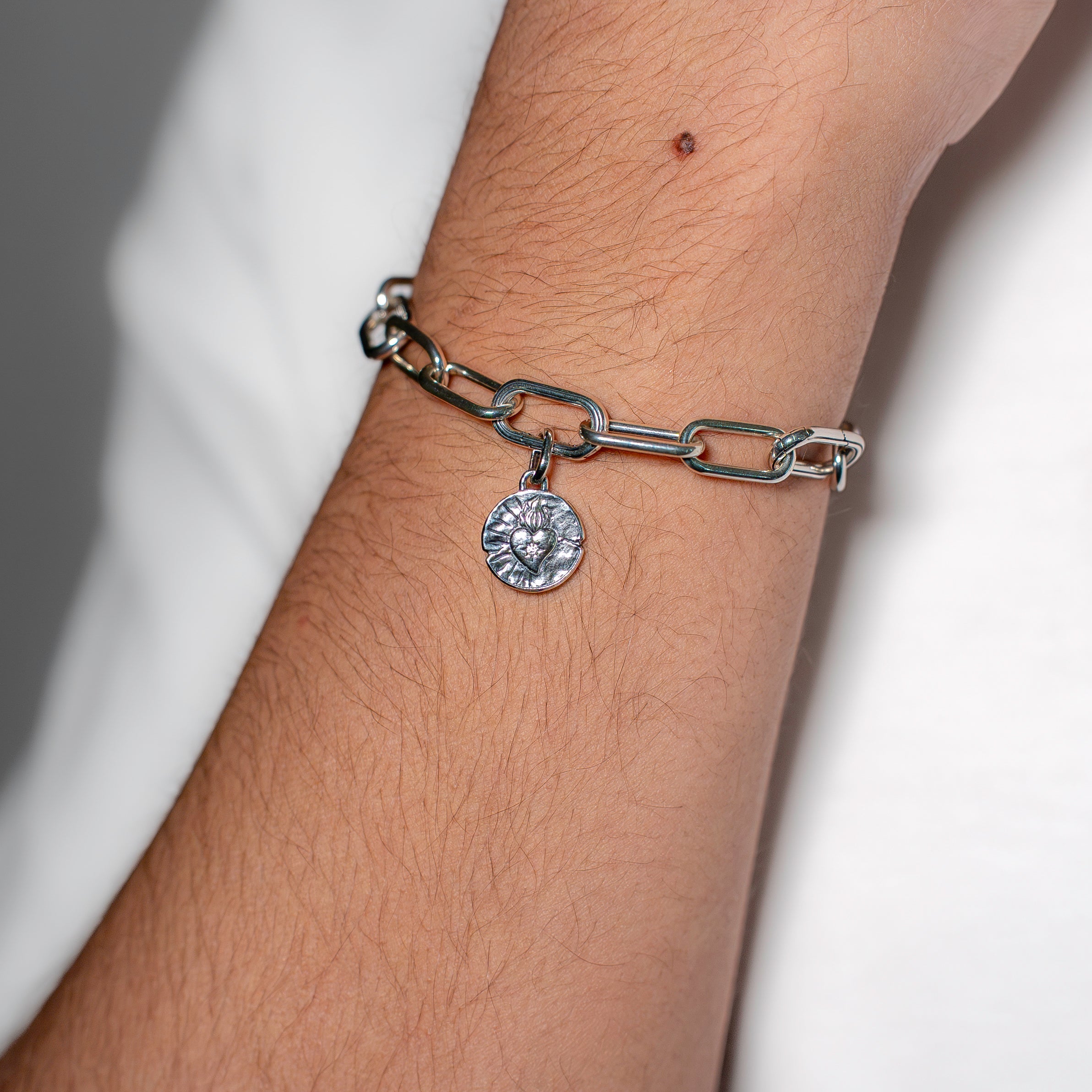 Heart Medallion Charm
Sterling silver