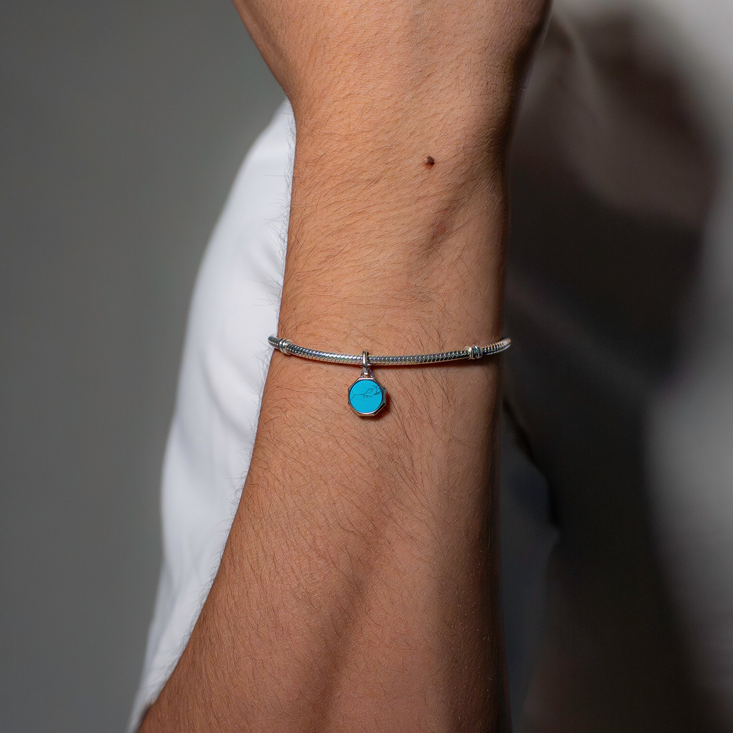 Turquoise-coloured Engravable Mini Medallion Charm