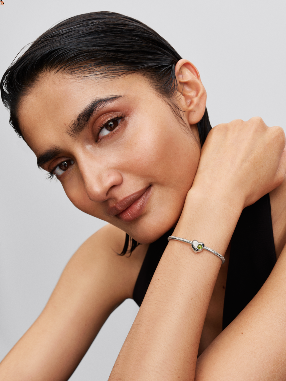 Engravable August Birthstone Heart Charm
Sterling silver