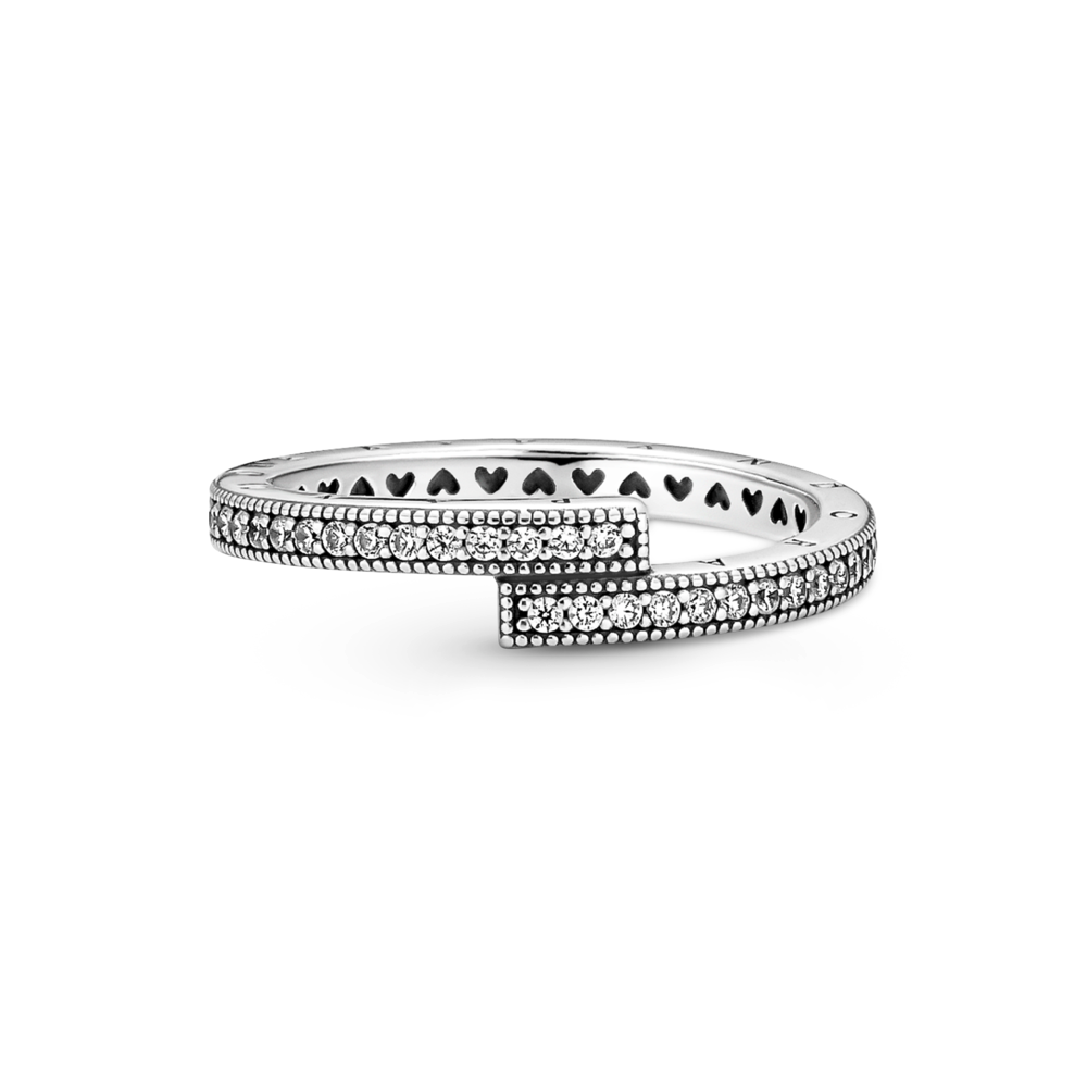 Sparkling Overlapping Ring