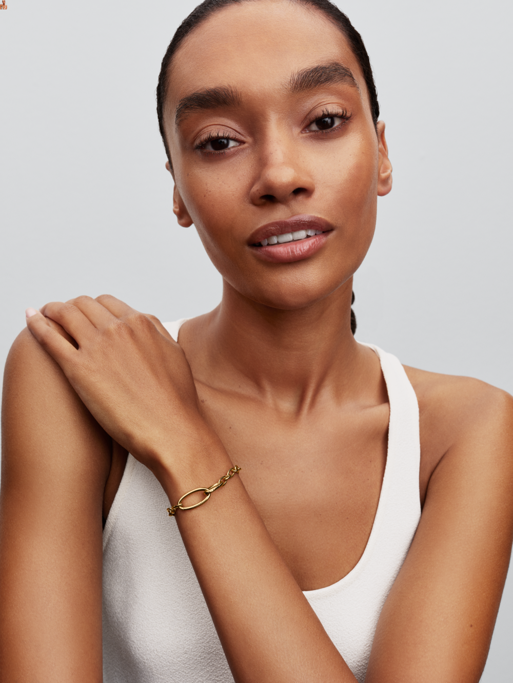 14k gold-plated oval link bracelet