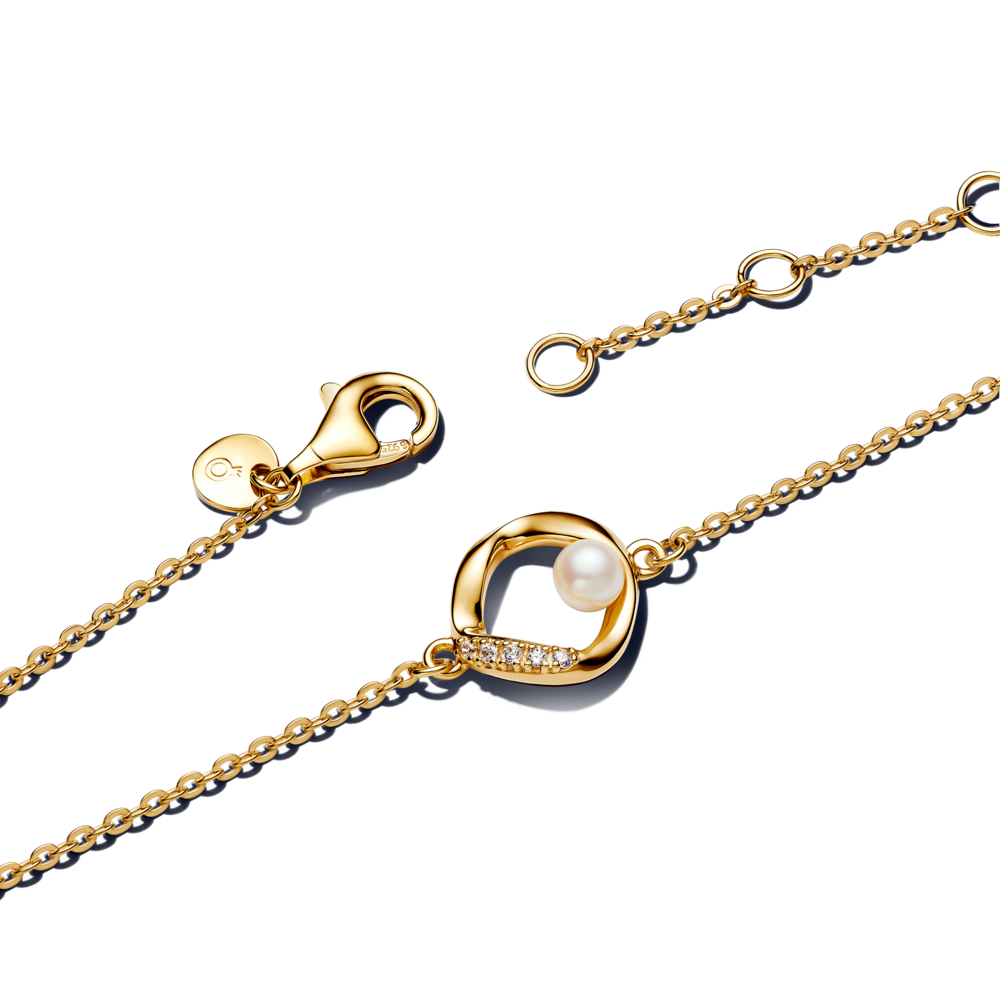 Organically Shaped Pavé Circle & Treated Freshwater Cultured Pearl Bracelet